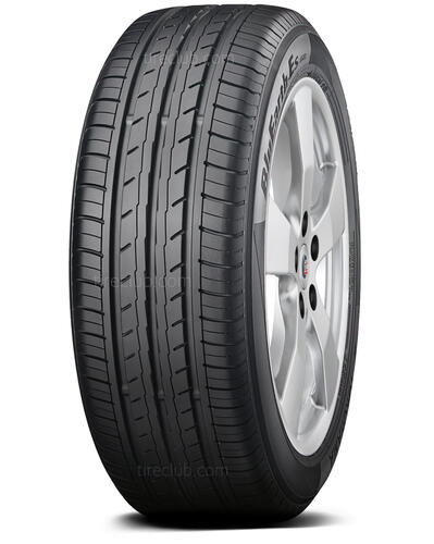Yokohama Bluearth-Es Es32 tyre